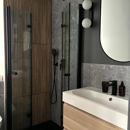 Center Apartment-wroclawska Διαμέρισμα *